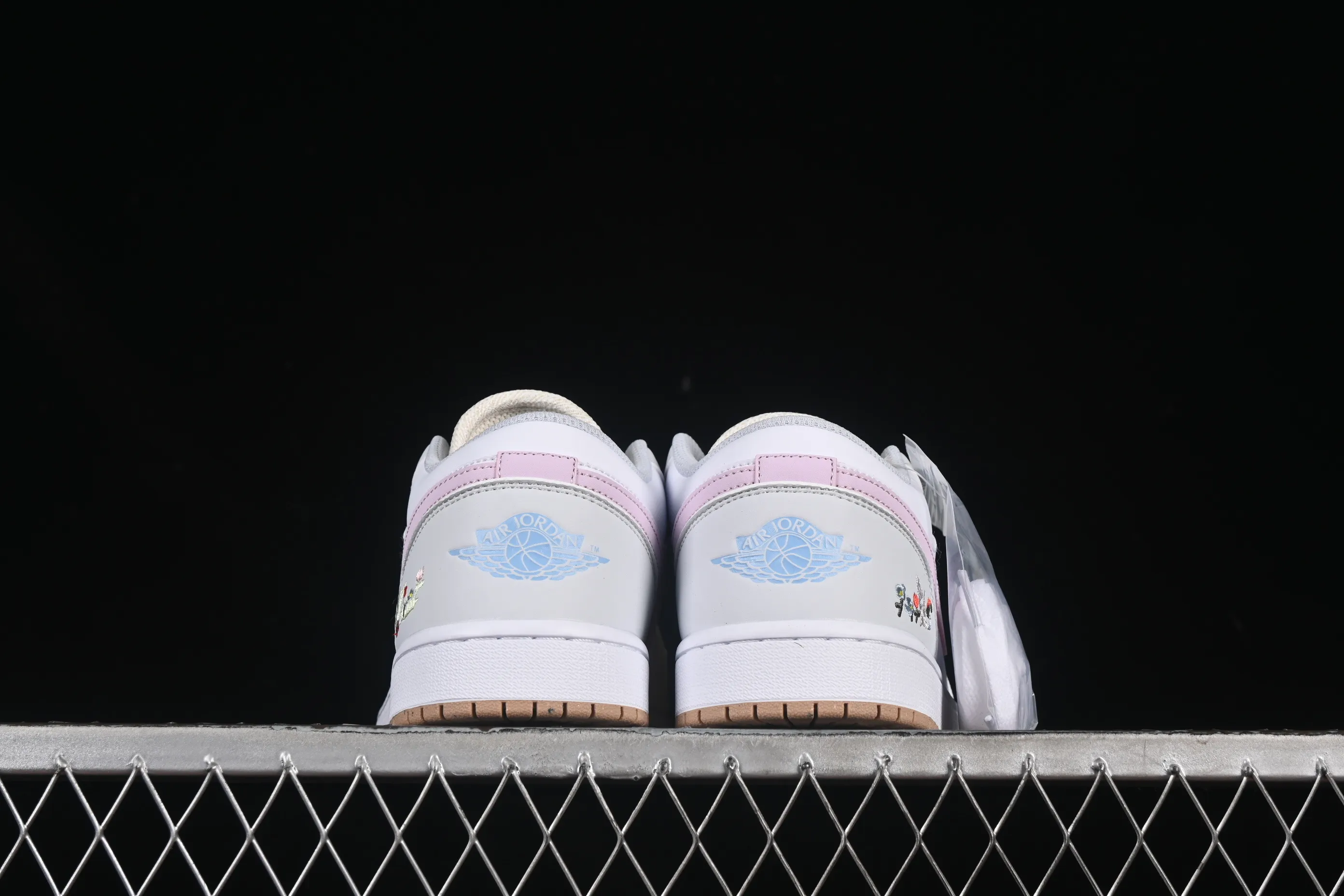 All categories Air Jordan Jordan series basketball shoes Air Jordan 1 Low Air Jordan 1 Low AJ1 Joe 1 plant embroidery low-top cultural leisure sports sneakers IB8861-151
